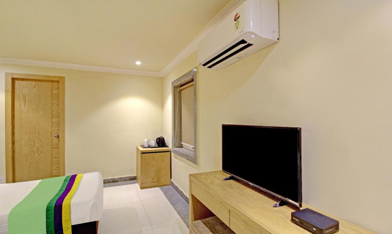 Treebo Asl Prime, Near Ballygunge Railway Station Calcuta Exterior foto