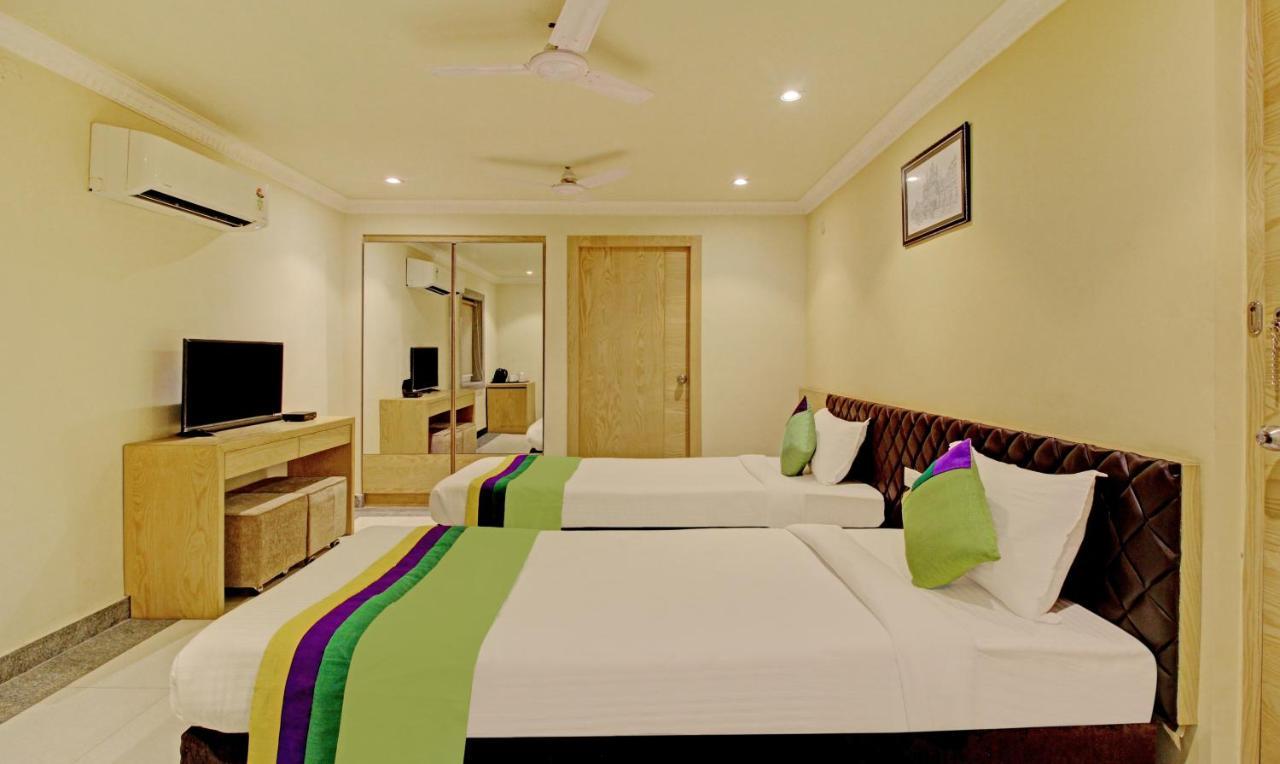Treebo Asl Prime, Near Ballygunge Railway Station Calcuta Exterior foto