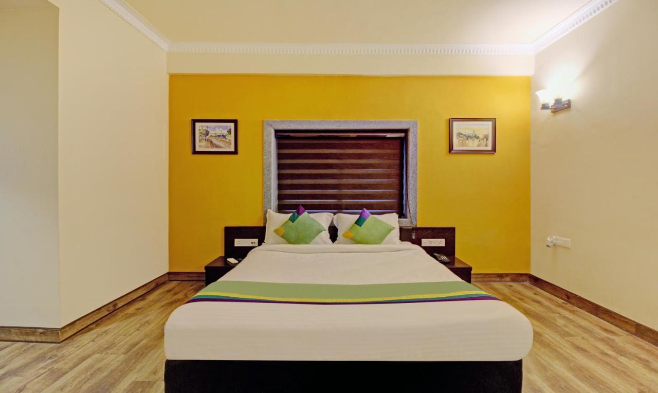 Treebo Asl Prime, Near Ballygunge Railway Station Calcuta Exterior foto