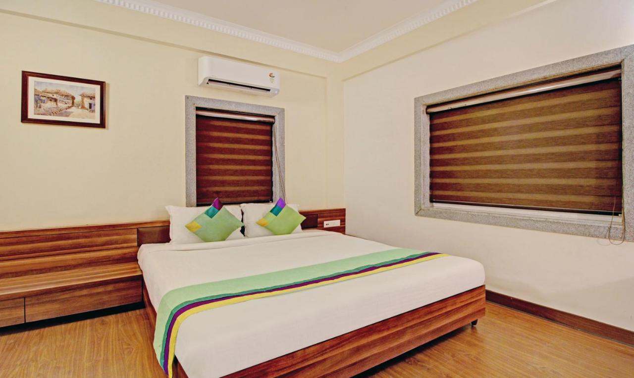 Treebo Asl Prime, Near Ballygunge Railway Station Calcuta Exterior foto